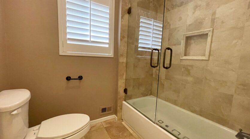 27466 Country Glen Rd  - Agoura Hills - California - 3 bed, 1.5 bath rental property