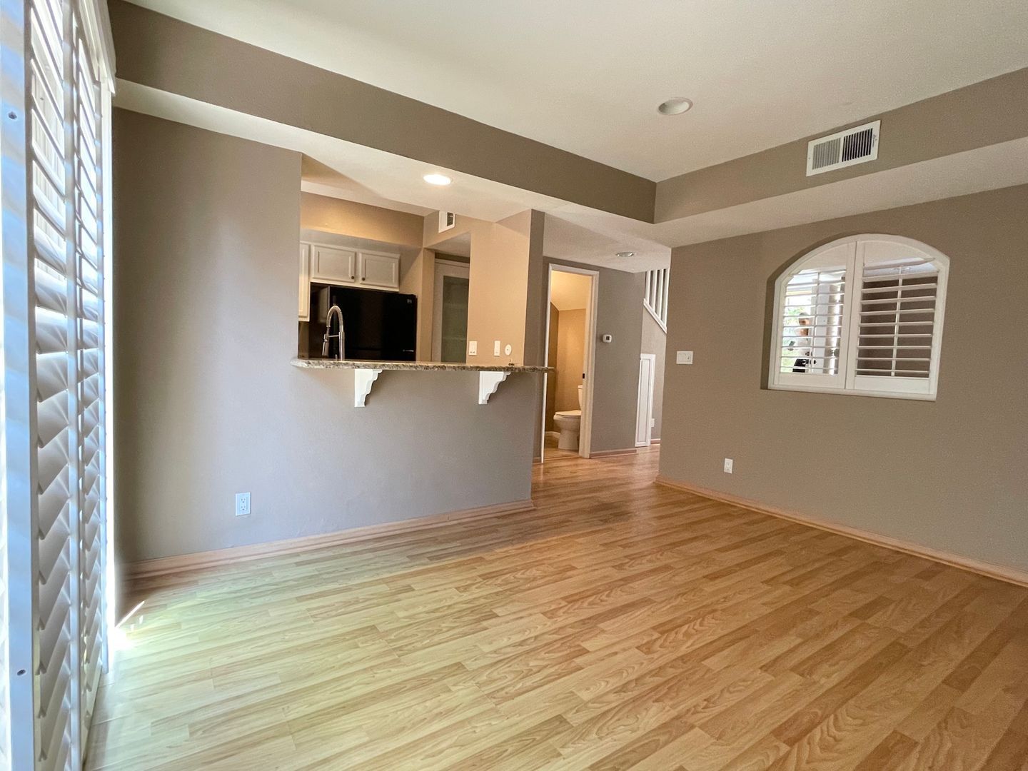 27466 Country Glen Rd  - Agoura Hills - California - 3 bed, 1.5 bath rental property