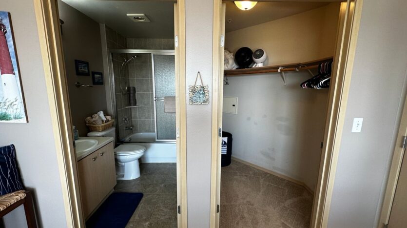 2818 Grand Ave #308 - Everett - Washington - 2 bed, 2 bath rental property