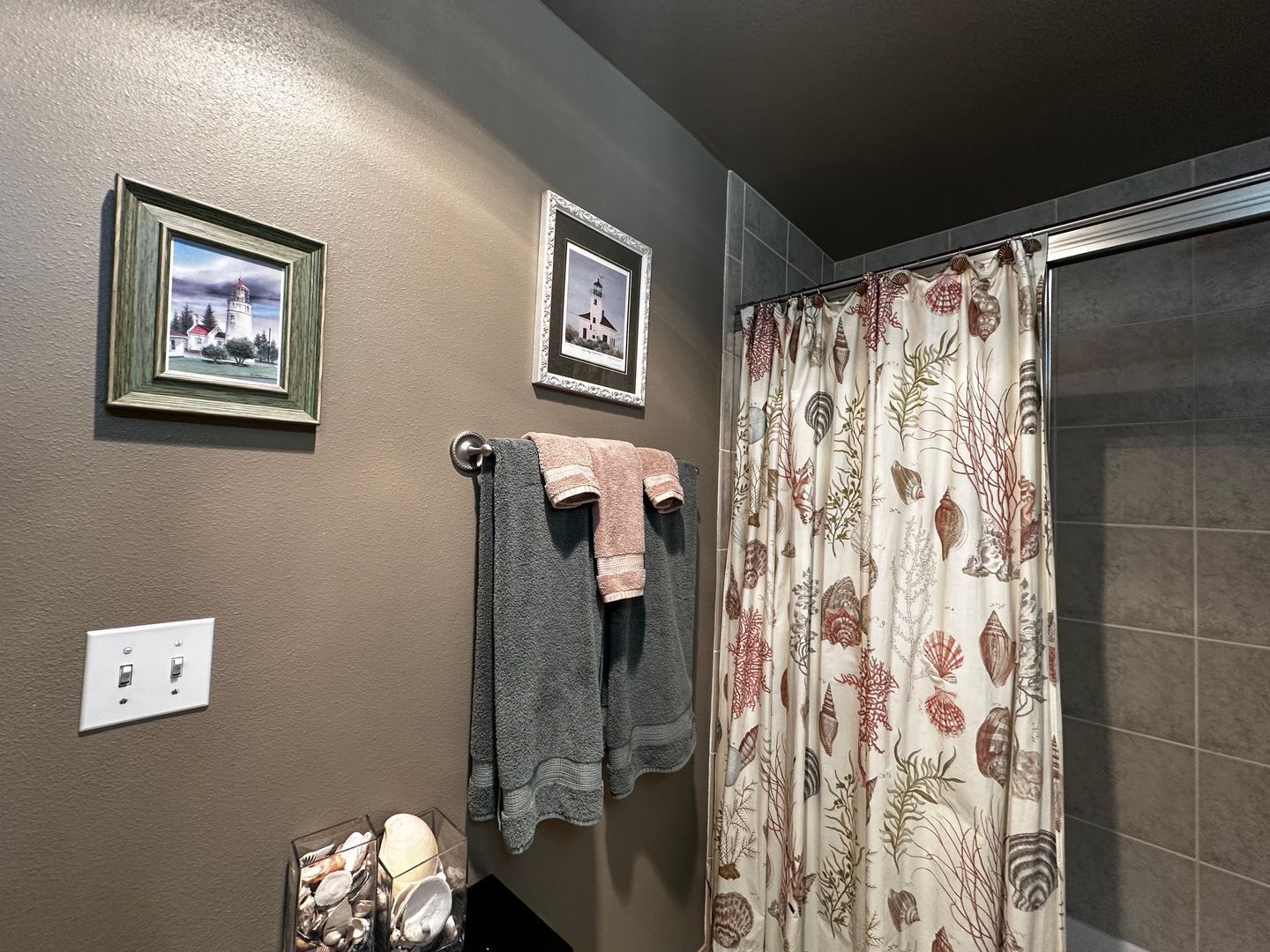 2818 Grand Ave #308 - Everett - Washington - 2 bed, 2 bath rental property