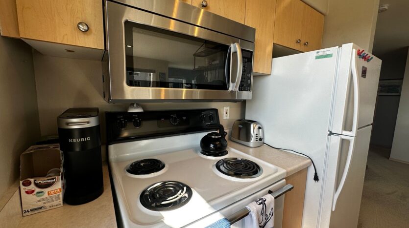 2818 Grand Ave #308 - Everett - Washington - 2 bed, 2 bath rental property