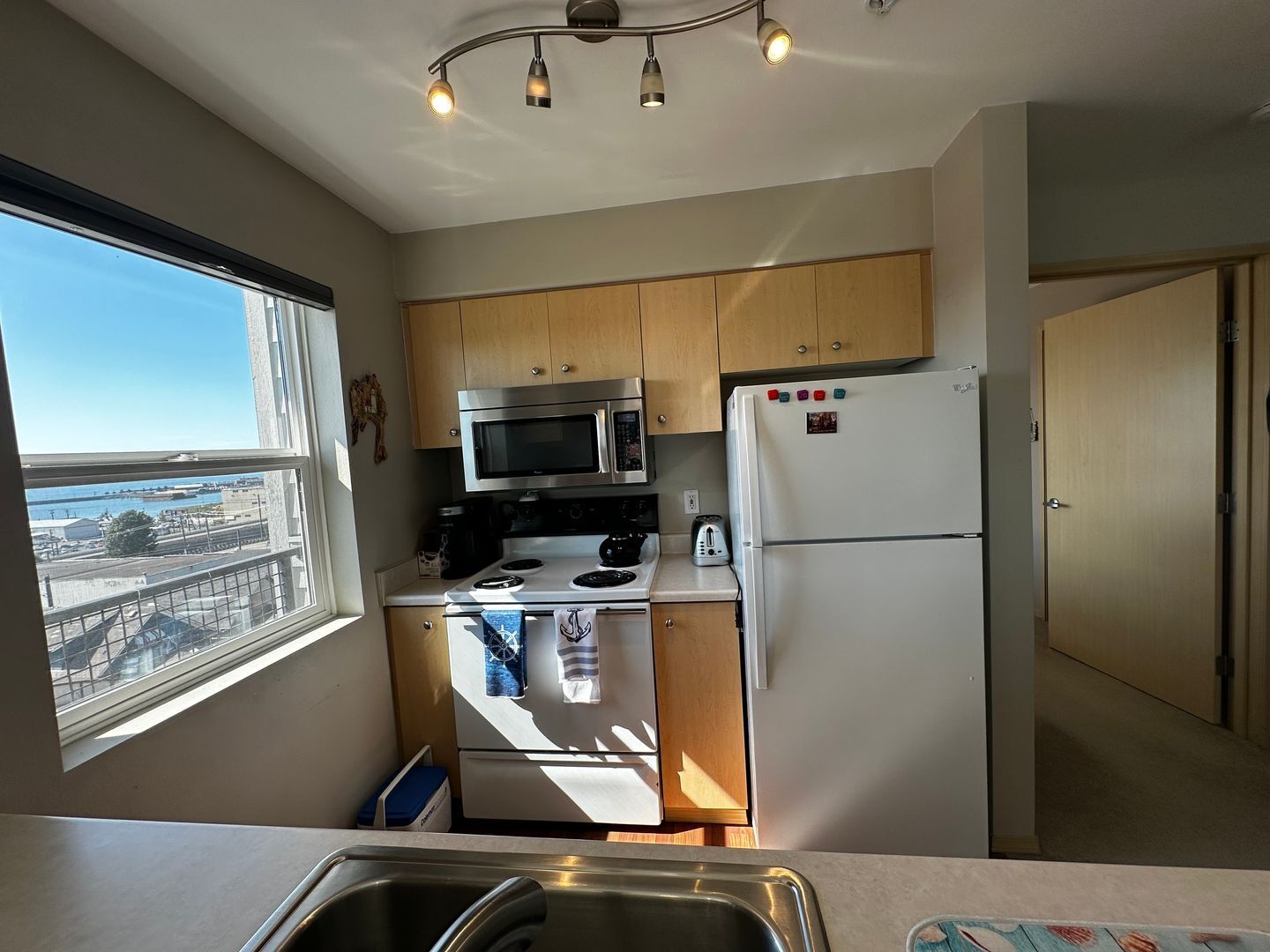 2818 Grand Ave #308 - Everett - Washington - 2 bed, 2 bath rental property