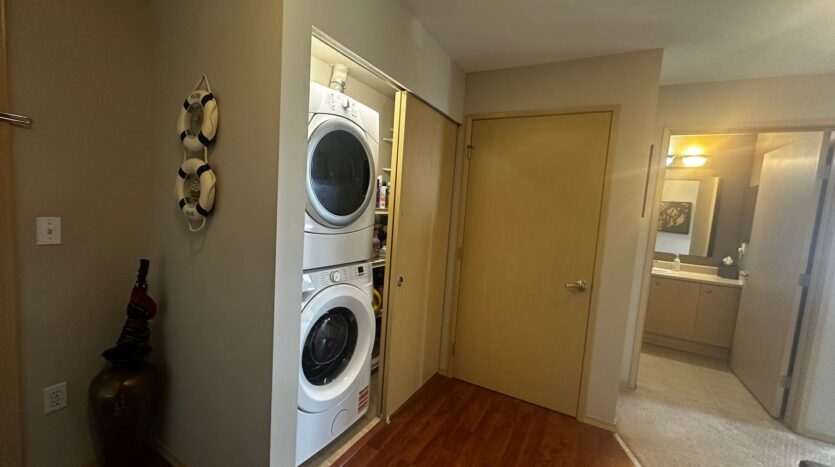 2818 Grand Ave #308 - Everett - Washington - 2 bed, 2 bath rental property