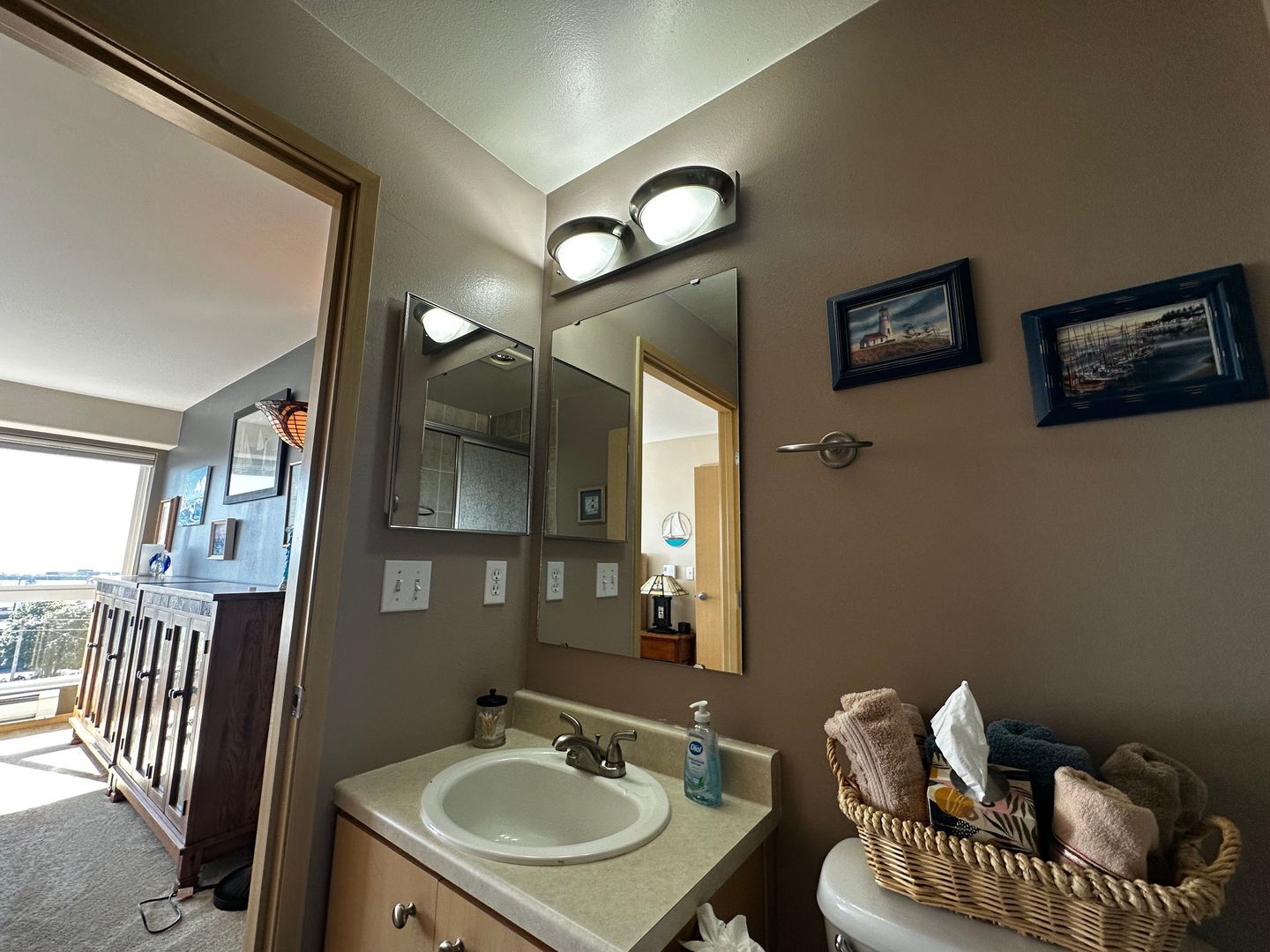 2818 Grand Ave #308 - Everett - Washington - 2 bed, 2 bath rental property