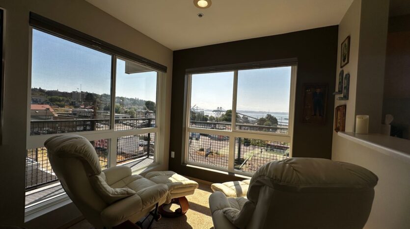 2818 Grand Ave #308 - Everett - Washington - 2 bed, 2 bath rental property