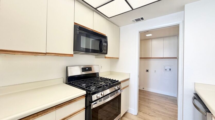 28200 Landau - 02 - Cathedral City - California - 2 bed, 2.5 bath rental property