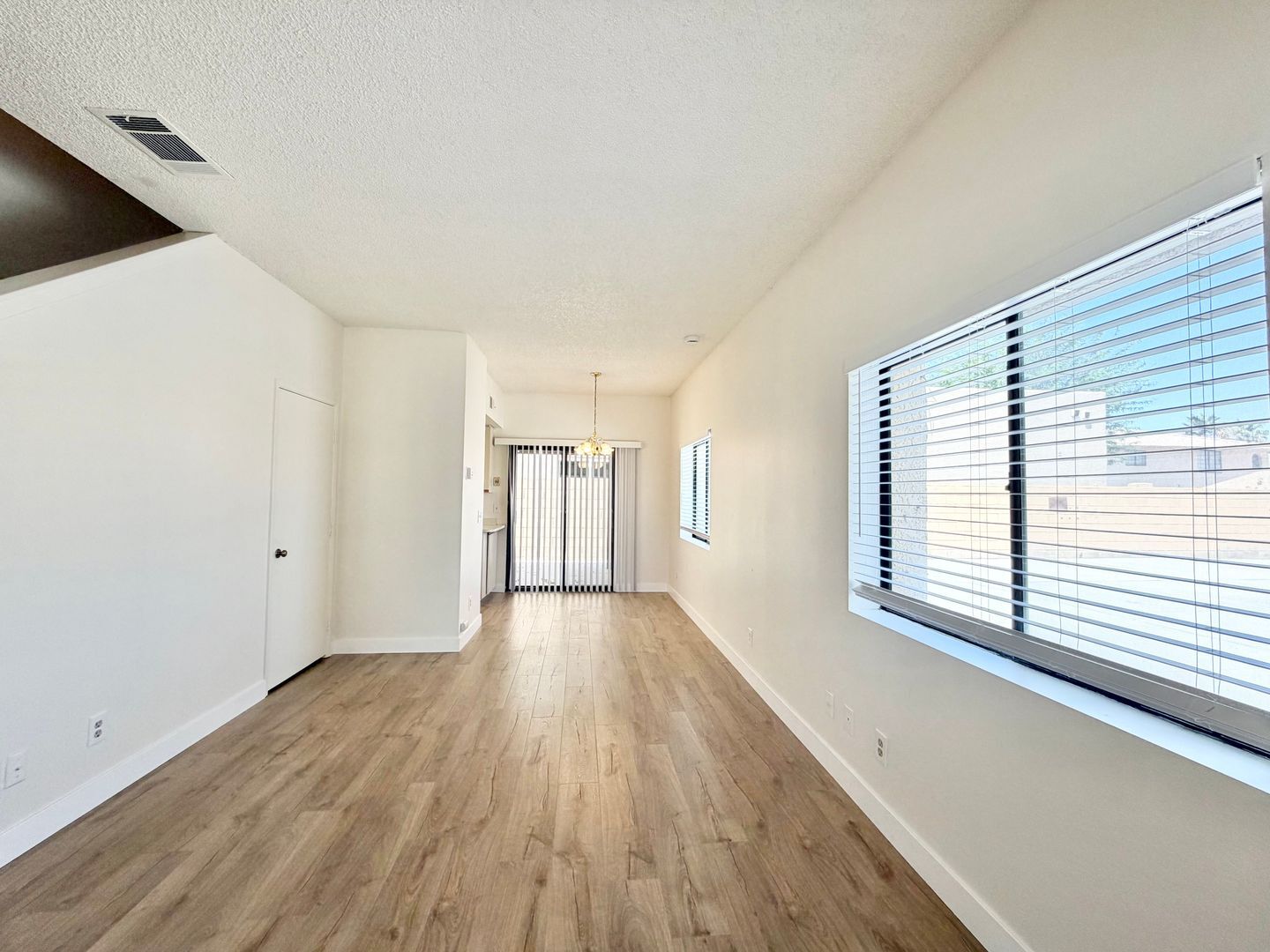 28200 Landau - 02 - Cathedral City - California - 2 bed, 2.5 bath rental property