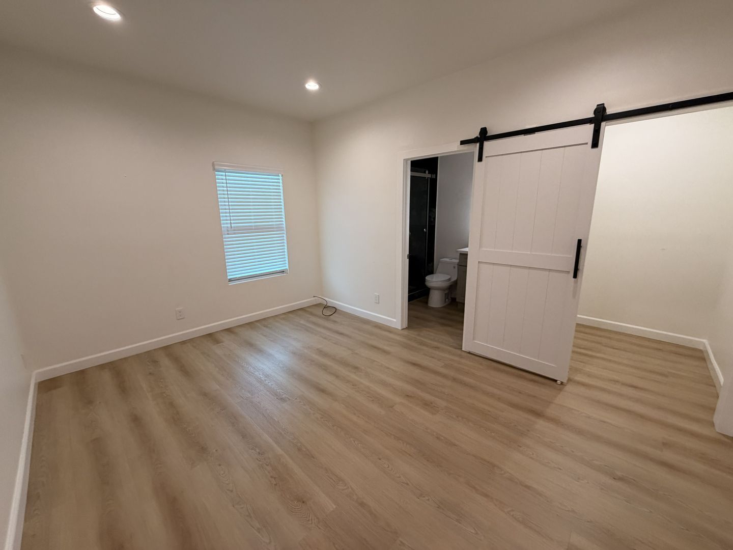 2947 Dalton Ave  - Los Angeles - California - 3 bed, 2.5 bath rental property