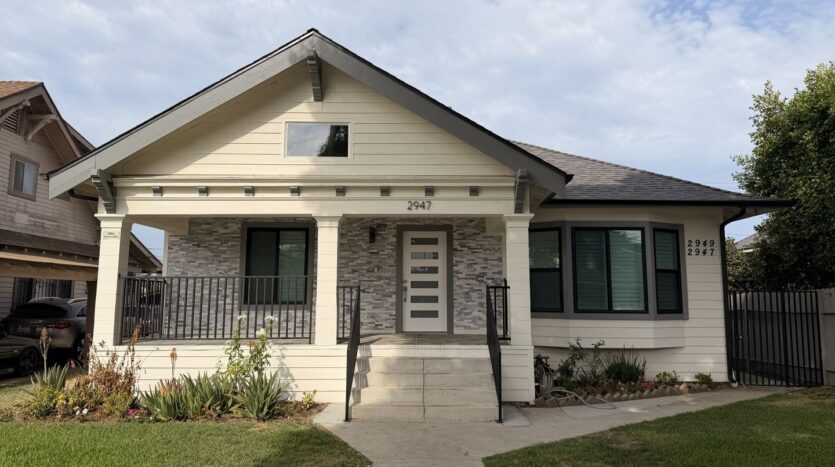 2947 Dalton Ave  - Los Angeles - California - 3 bed, 2.5 bath rental property