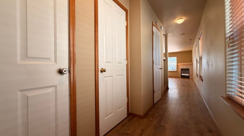 2988 SW Indian Circle - Redmond - Oregon - 3 bed, 2.5 bath rental property