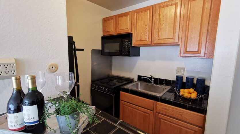 3 Admiral Drive #359 - Emeryville - California - 1 bed, 1 bath rental property