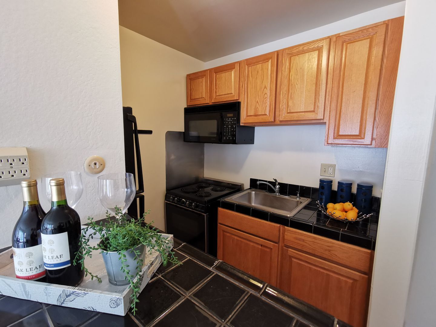 3 Admiral Drive #359 - Emeryville - California - 1 bed, 1 bath rental property