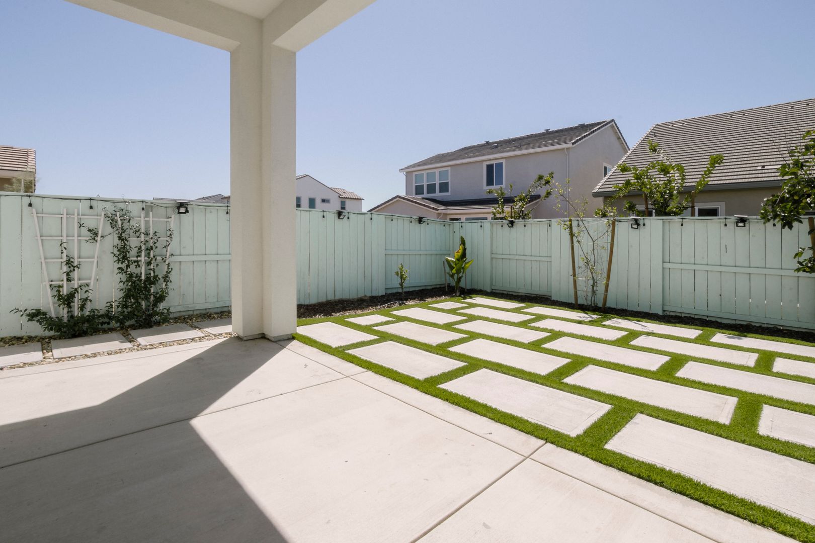 3034 Carrousel St - Lodi - California - 4 bed, 2.5 bath rental property