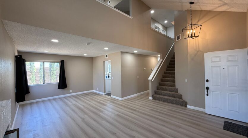 317 Camino Real Ave - Palmdale - California - 4 bed, 3 bath rental property