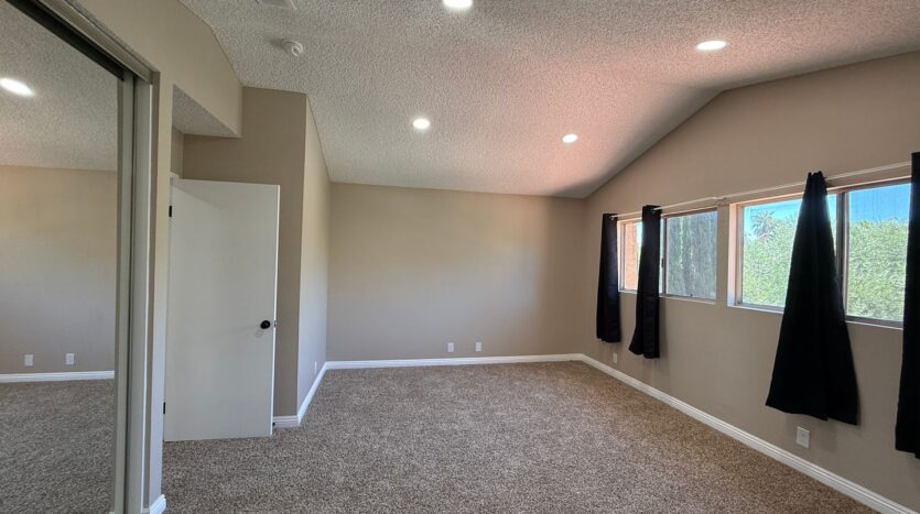 317 Camino Real Ave - Palmdale - California - 4 bed, 3 bath rental property