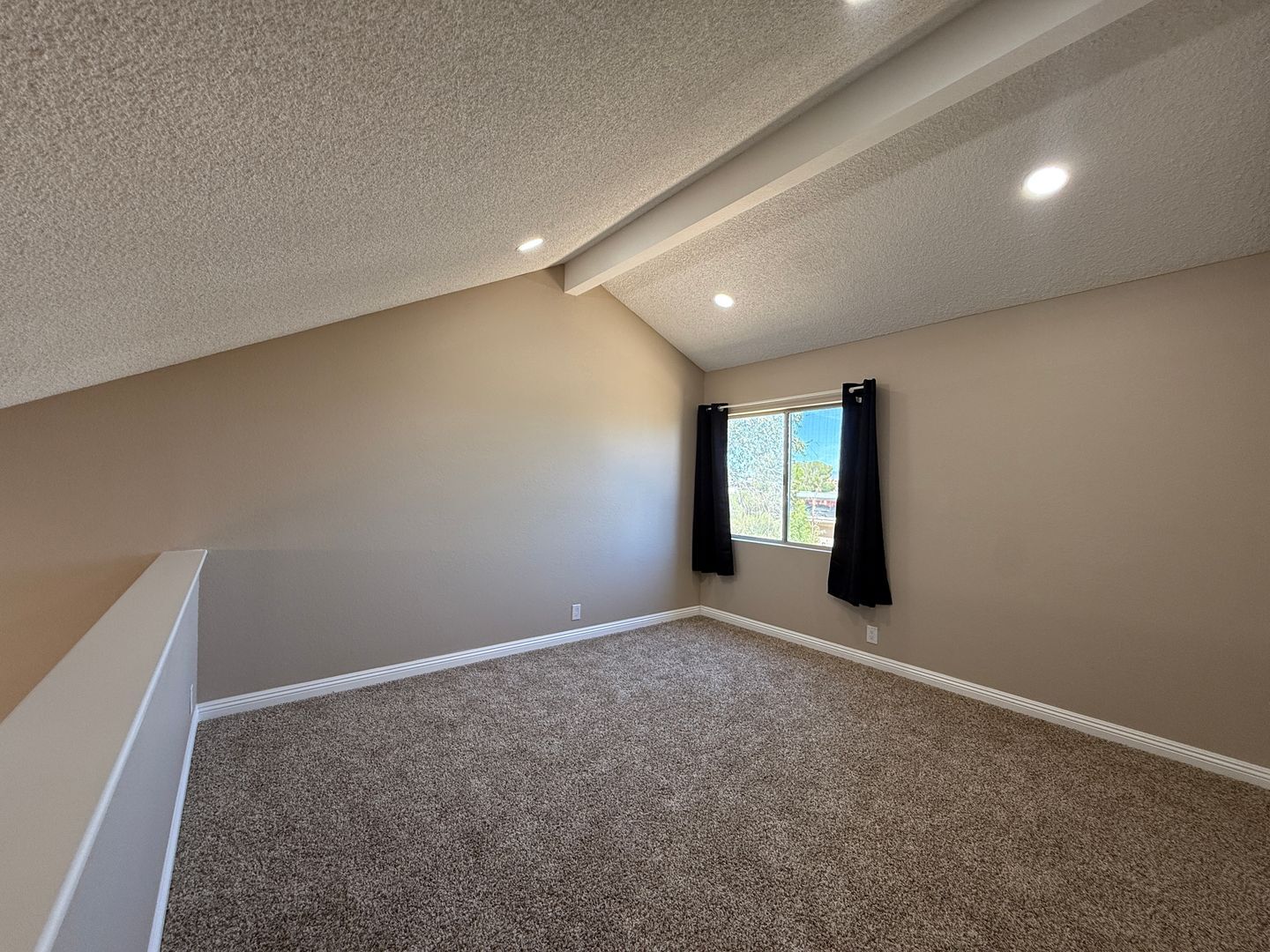 317 Camino Real Ave - Palmdale - California - 4 bed, 3 bath rental property