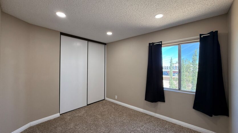 317 Camino Real Ave - Palmdale - California - 4 bed, 3 bath rental property