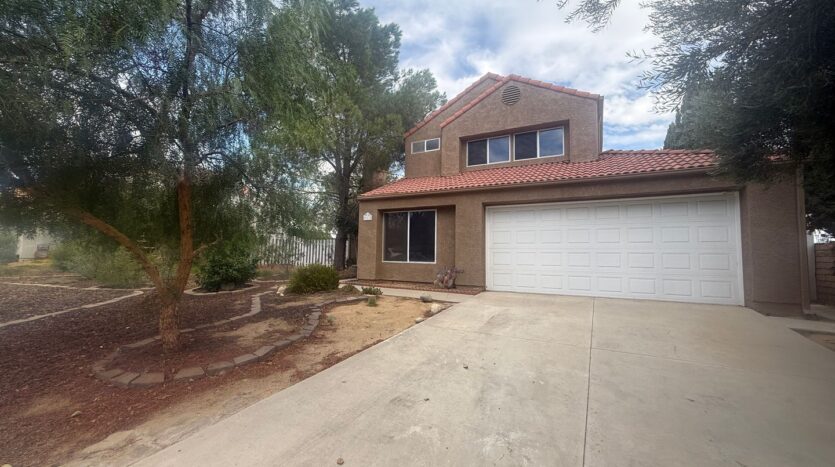 317 Camino Real Ave - Palmdale - California - 4 bed, 3 bath rental property
