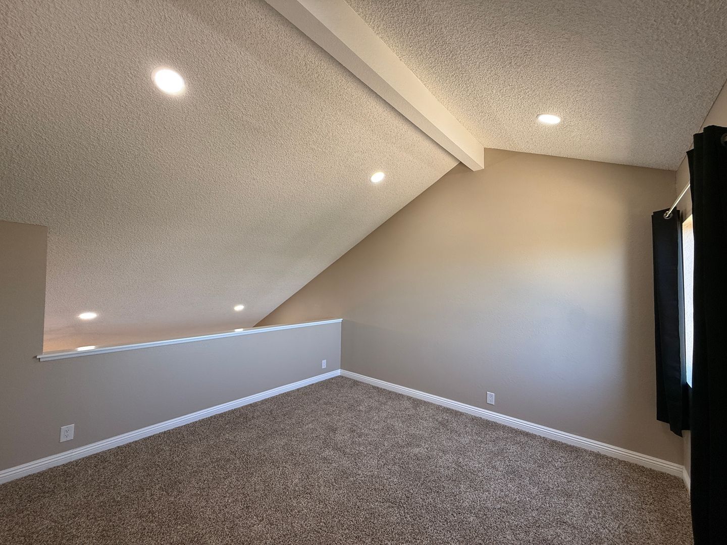 317 Camino Real Ave - Palmdale - California - 4 bed, 3 bath rental property