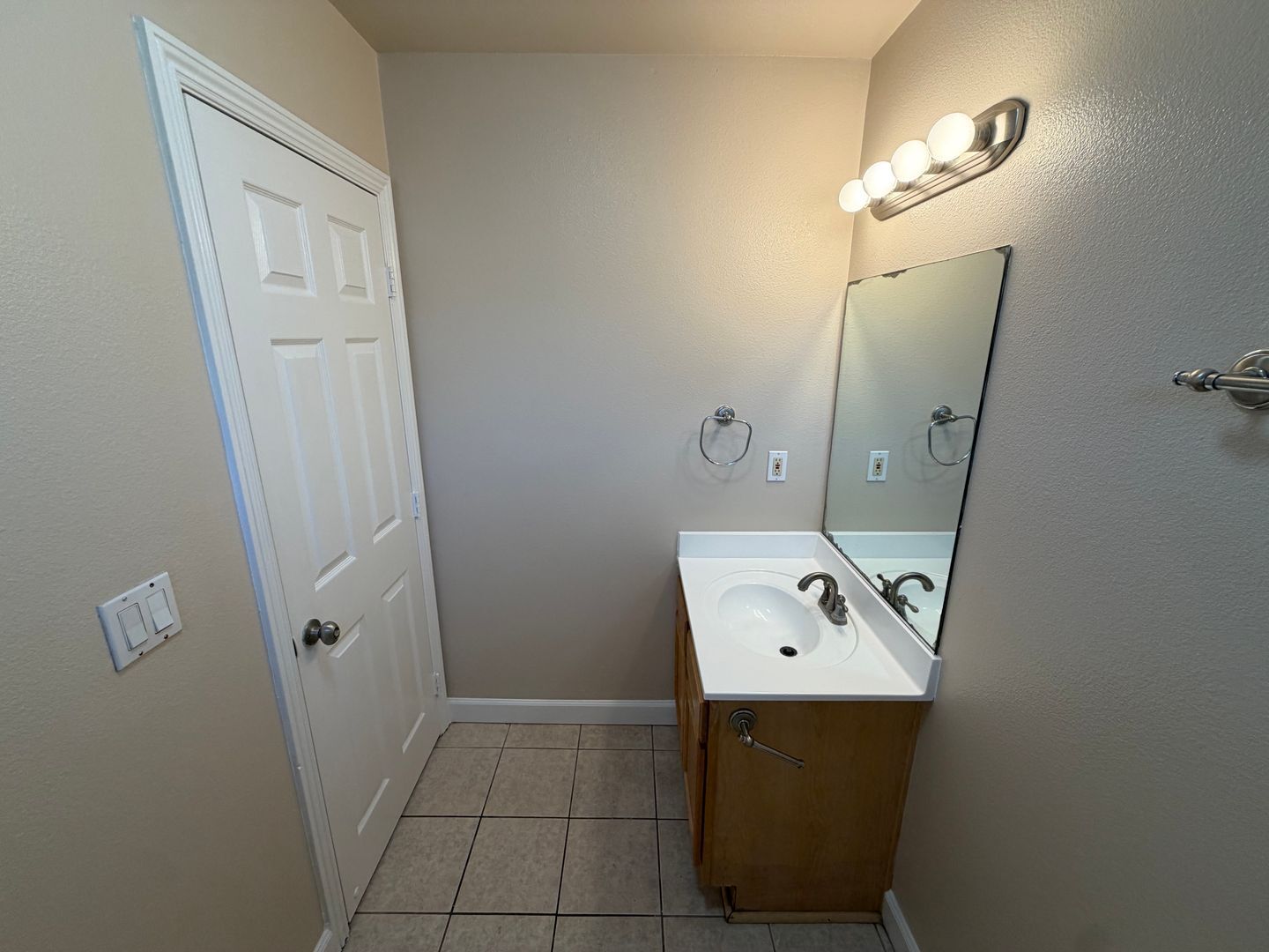 320 J. Ave. #90  - National City - California - 1 bed, 1 bath rental property