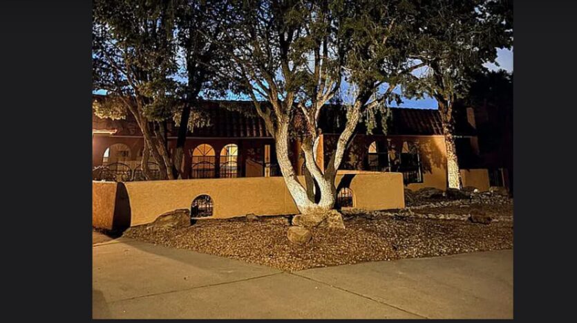 3203 Embudito Dr NE - Albuquerque - New Mexico - 4 bed, 2.5 bath rental property