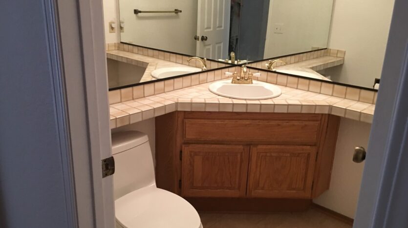 3317 Vista Rocosa - Escondido - California - 4 bed, 2.5 bath rental property
