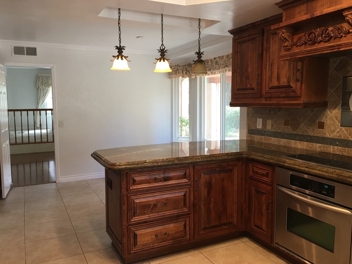 3317 Vista Rocosa - Escondido - California - 4 bed, 2.5 bath rental property