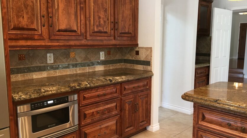 3317 Vista Rocosa - Escondido - California - 4 bed, 2.5 bath rental property