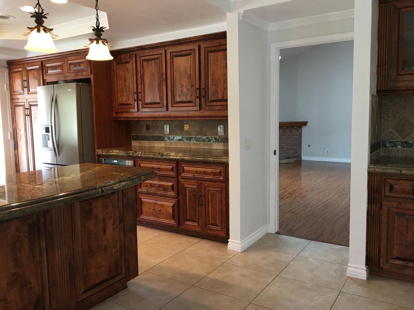 3317 Vista Rocosa - Escondido - California - 4 bed, 2.5 bath rental property