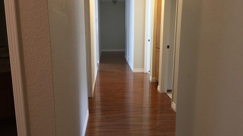 3317 Vista Rocosa - Escondido - California - 4 bed, 2.5 bath rental property