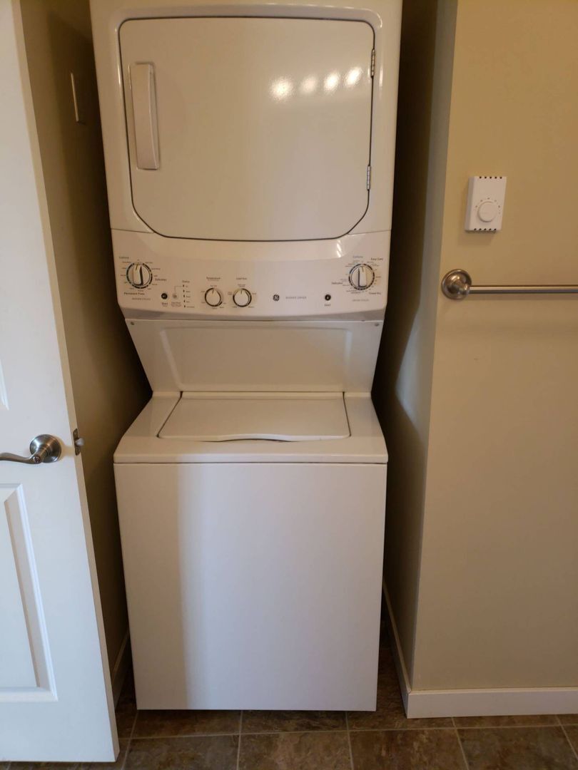 3319 Galena Lane #101 - Bellingham - Washington - 2 bed, 1.5 bath rental property