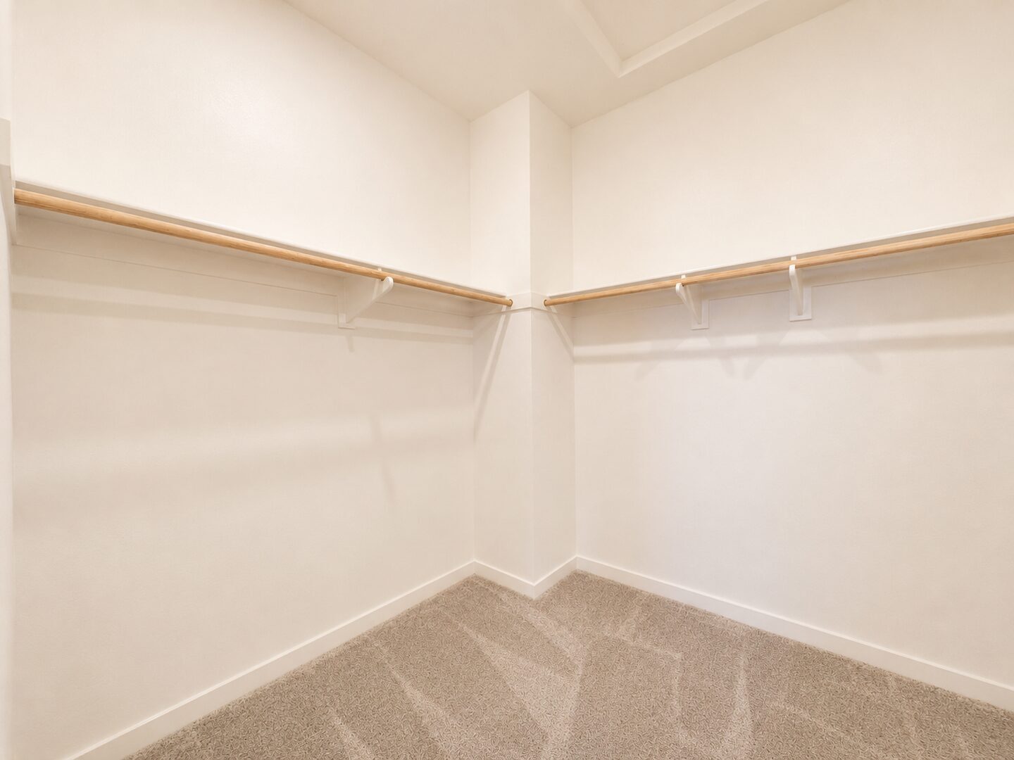 33221 Opal Glass Drive - Winchester - California - 3 bed, 2.5 bath rental property