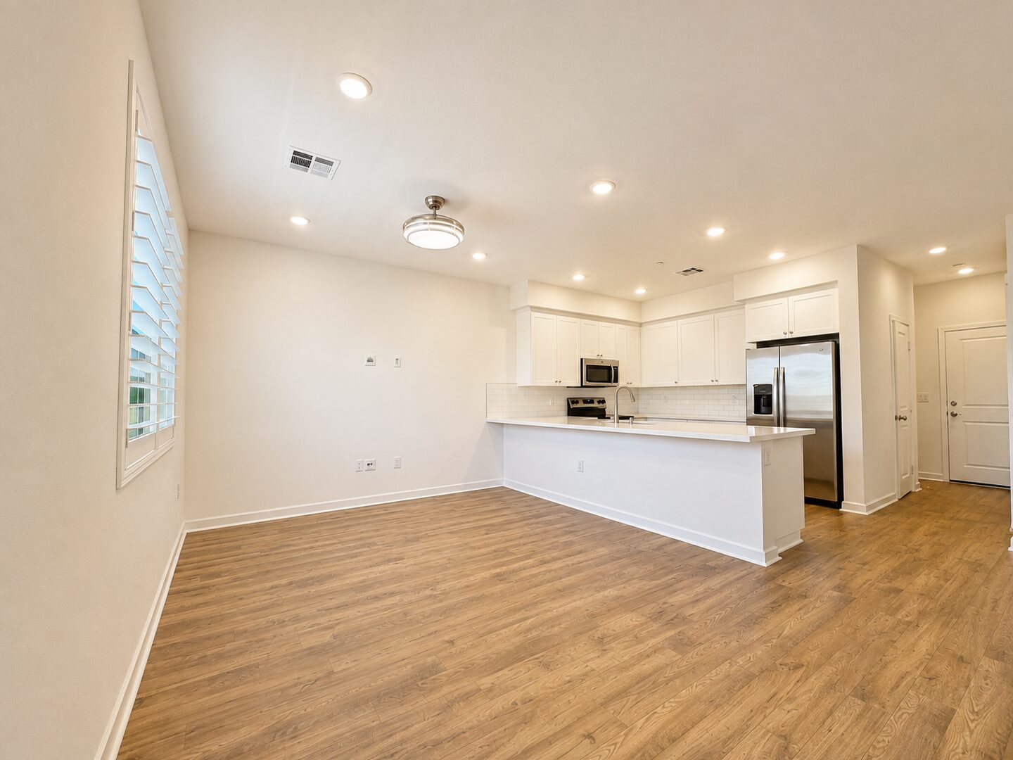 33221 Opal Glass Drive - Winchester - California - 3 bed, 2.5 bath rental property