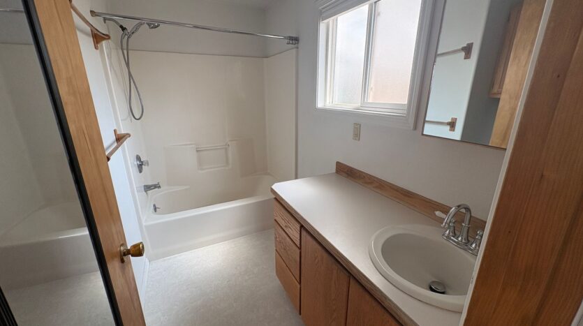 333 SW 35th Street - Redmond - Oregon - 3 bed, 2 bath rental property