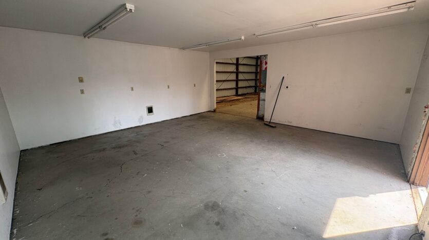 333 SW 35th Street - Redmond - Oregon - 3 bed, 2 bath rental property