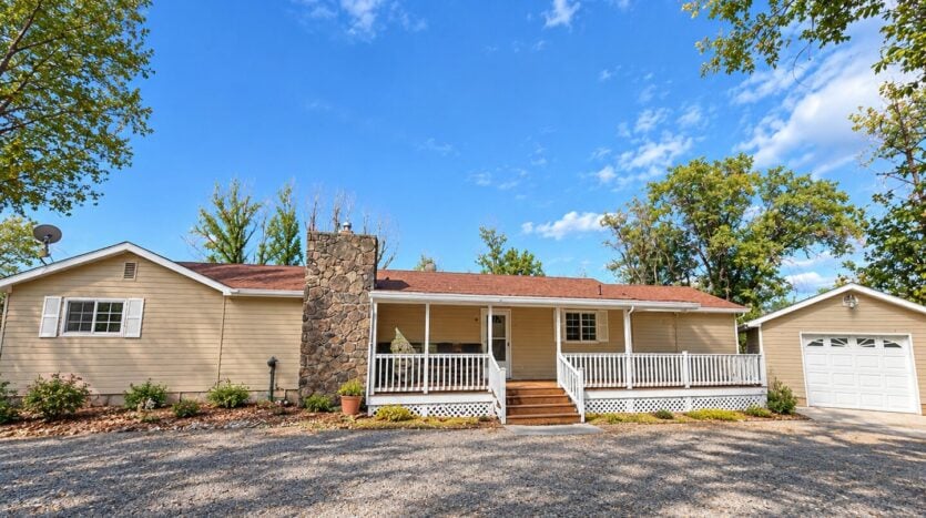 333 SW 35th Street - Redmond - Oregon - 3 bed, 2 bath rental property
