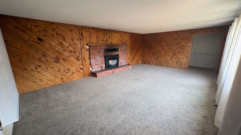 333 SW 35th Street - Redmond - Oregon - 3 bed, 2 bath rental property