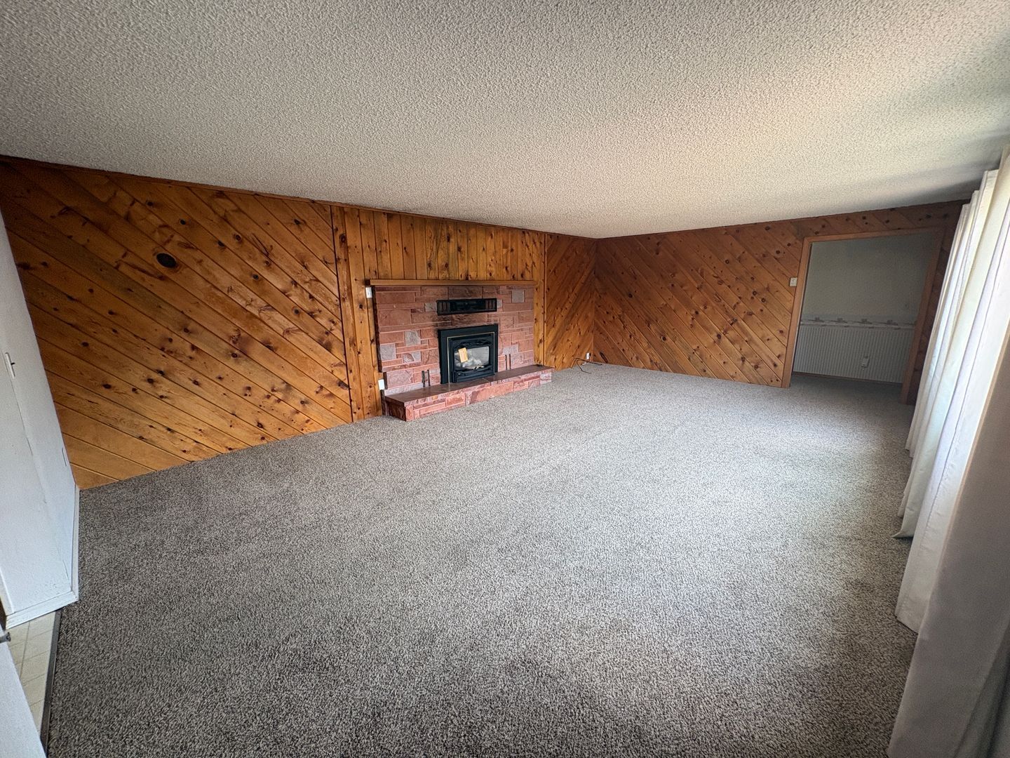 333 SW 35th Street - Redmond - Oregon - 3 bed, 2 bath rental property