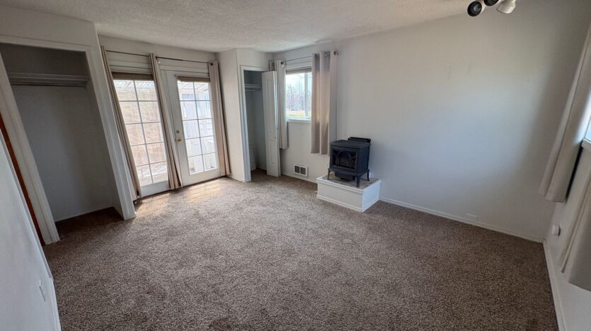 333 SW 35th Street - Redmond - Oregon - 3 bed, 2 bath rental property
