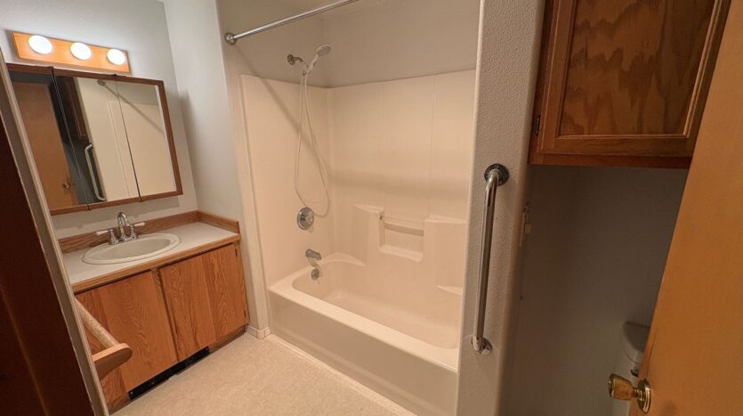 333 SW 35th Street - Redmond - Oregon - 3 bed, 2 bath rental property