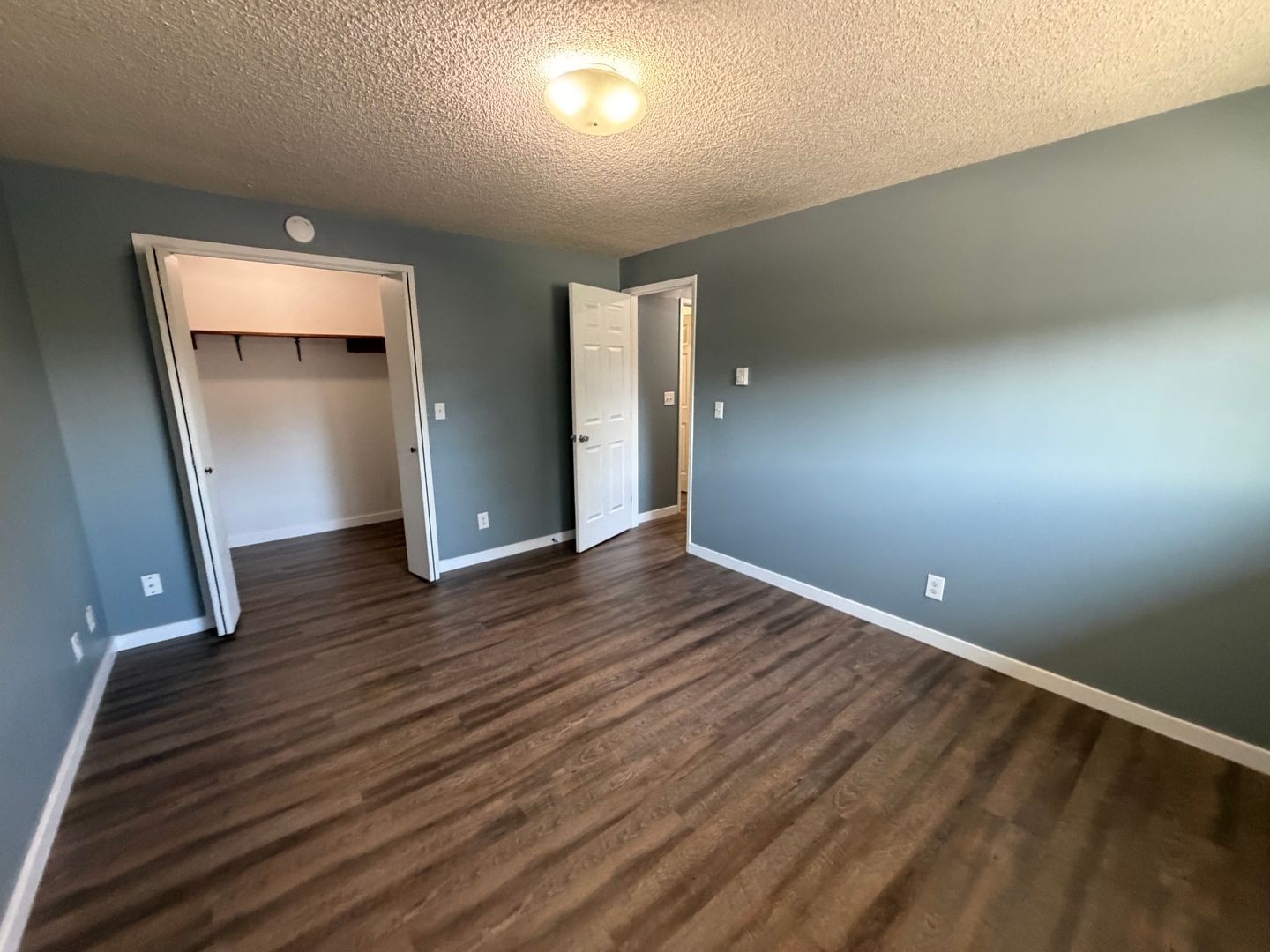 3432 Hoyt Ave - Unit 5 - Everett - Washington - 2 bed, 1 bath rental property