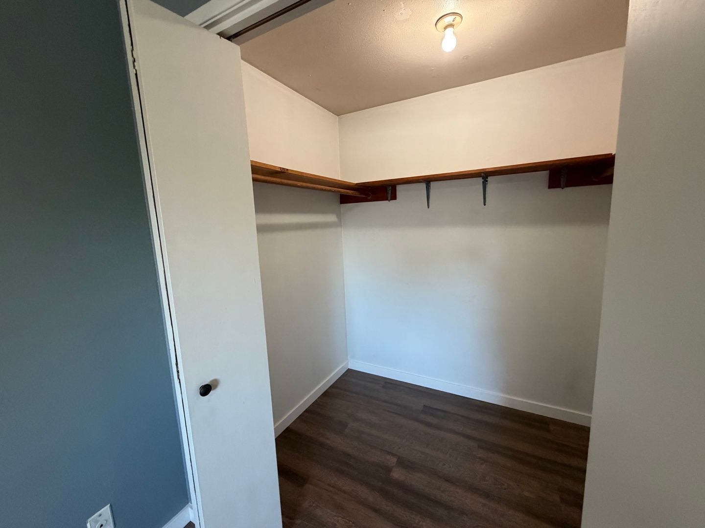 3432 Hoyt Ave - Unit 5 - Everett - Washington - 2 bed, 1 bath rental property