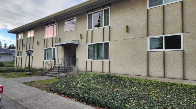3432 Hoyt Ave - Unit 5 - Everett - Washington - 2 bed, 1 bath rental property