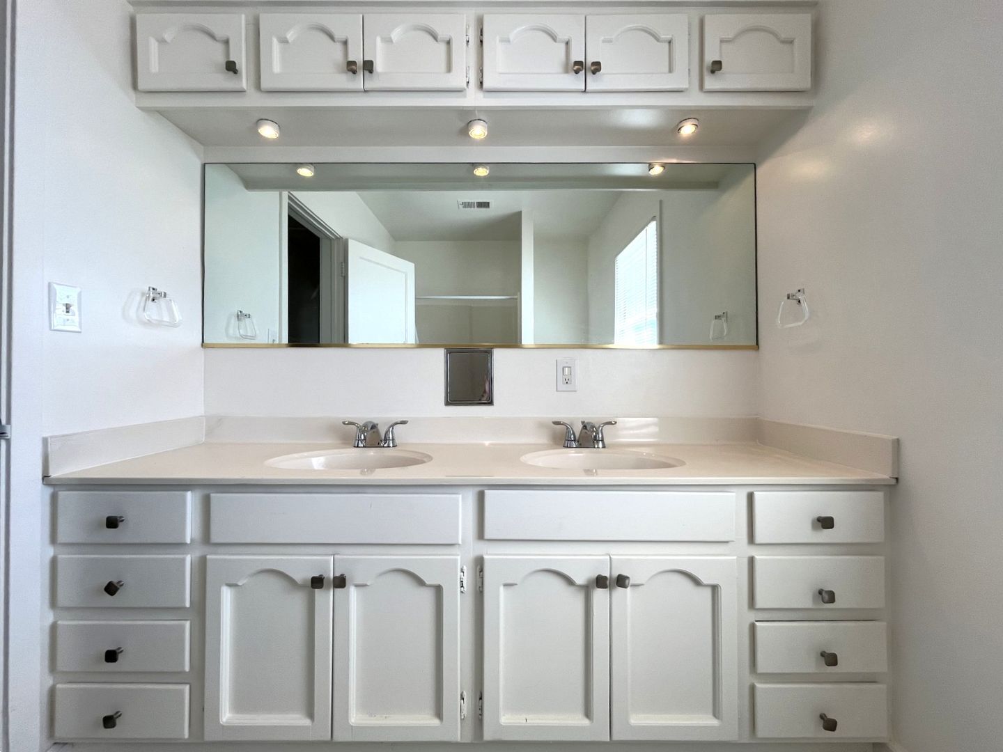 3438 Maine Avenue - Baldwin Park - California - 3 bed, 2 bath rental property