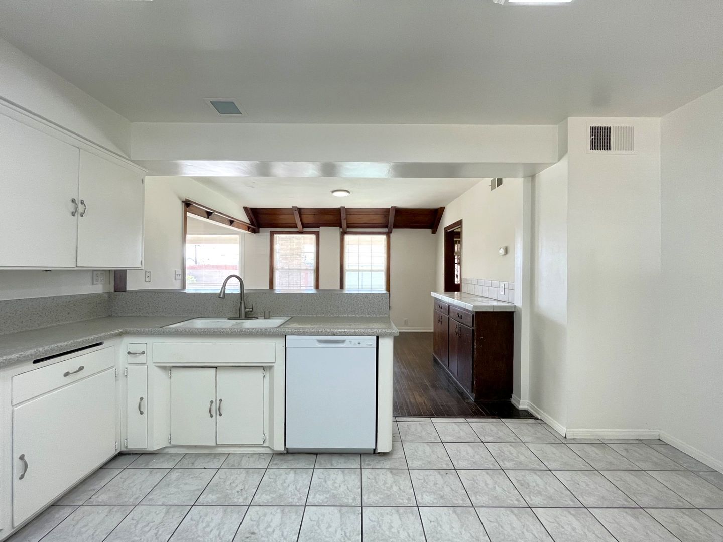 3438 Maine Avenue - Baldwin Park - California - 3 bed, 2 bath rental property