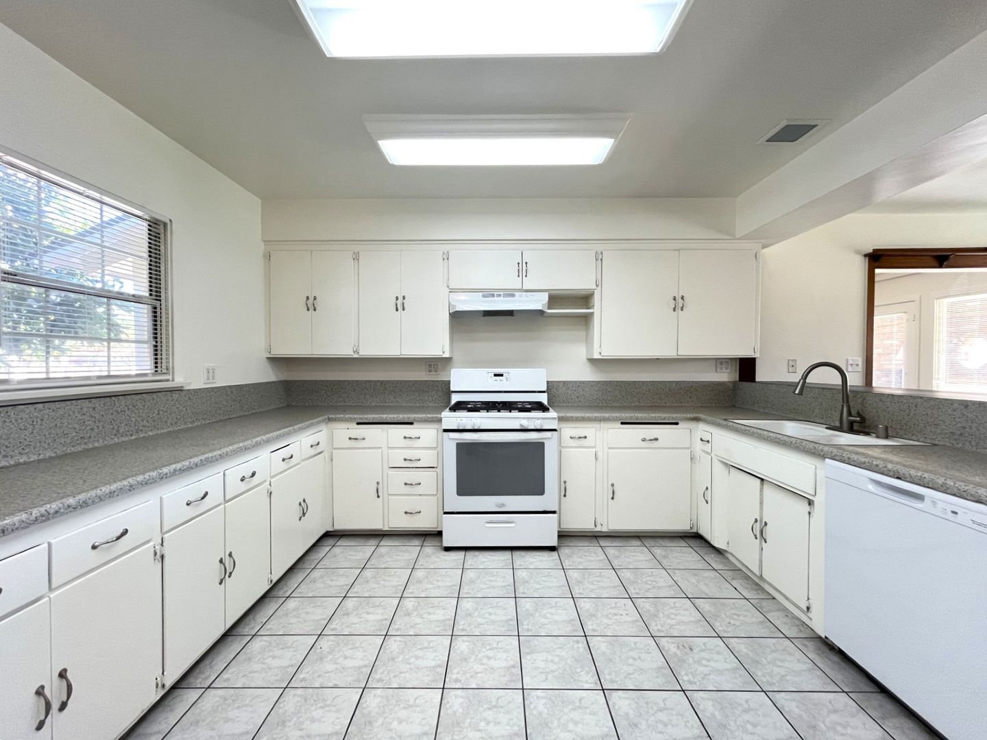 3438 Maine Avenue - Baldwin Park - California - 3 bed, 2 bath rental property