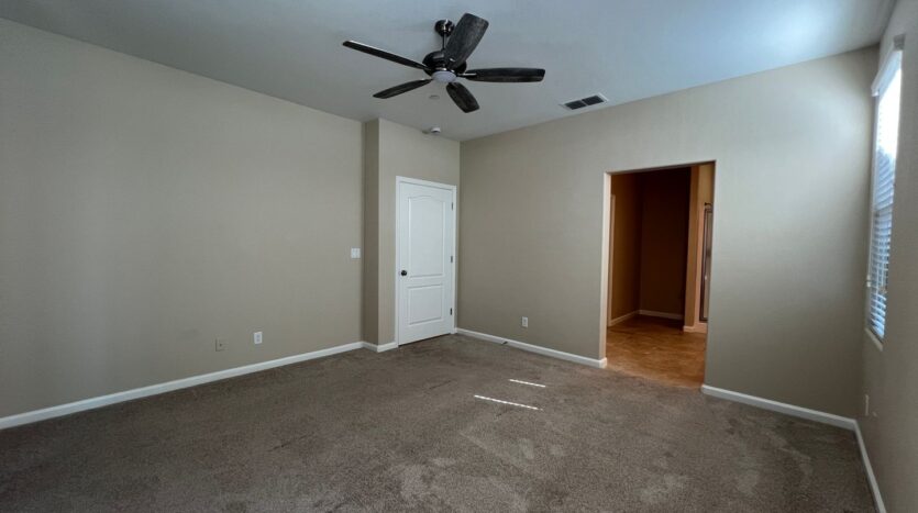 3449 Sussex Avenue - Clovis - California - 3 bed, 2 bath rental property