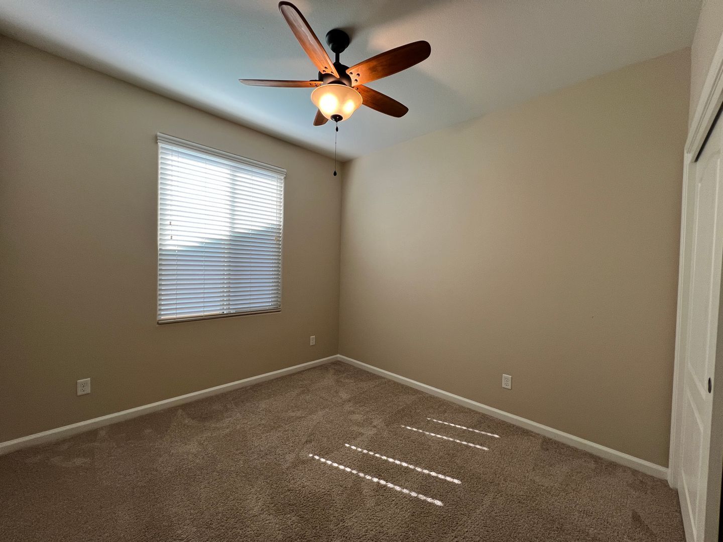 3449 Sussex Avenue - Clovis - California - 3 bed, 2 bath rental property