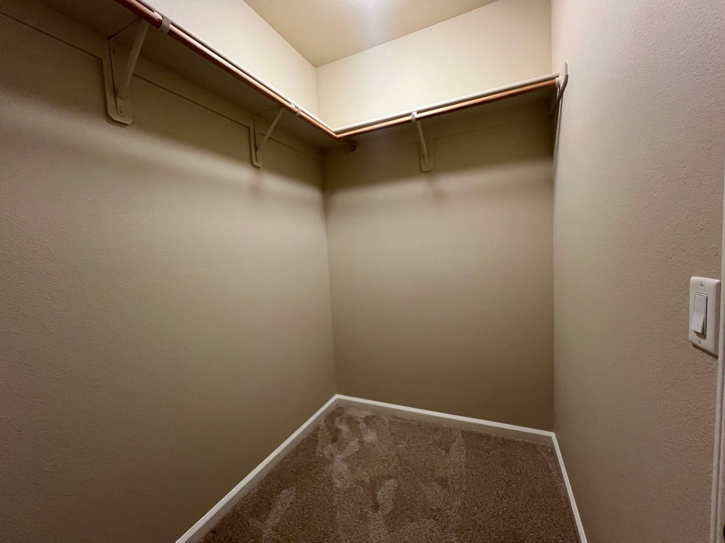 3449 Sussex Avenue - Clovis - California - 3 bed, 2 bath rental property