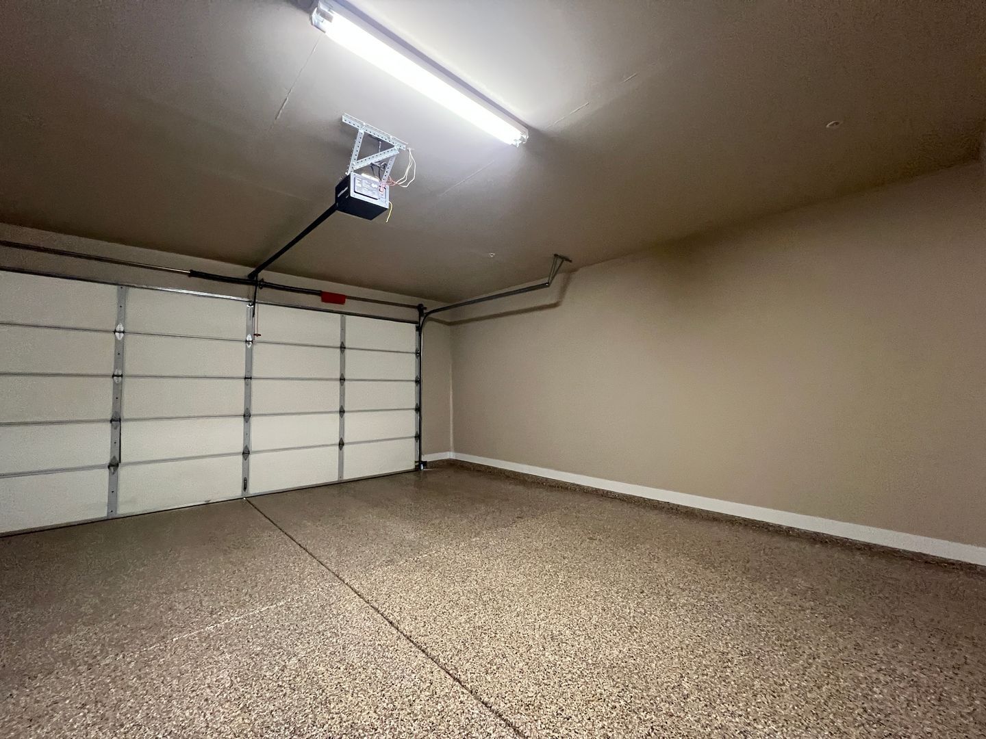 3449 Sussex Avenue - Clovis - California - 3 bed, 2 bath rental property